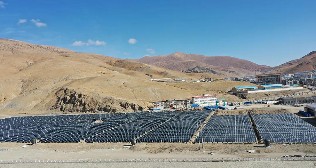 深度解析:太阳能 空气能为何成为高效供暖“黄金组合” 深度解析:太阳能 空气能为何成为高效供暖“黄金组合”